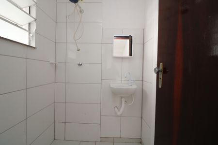 Casa para alugar com 75m², 1 quarto e sem vagaBanheiro