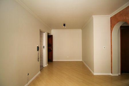 Apartamento para alugar com 55m², 2 quartos e 2 vagasSala