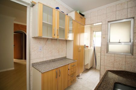 Apartamento para alugar com 55m², 2 quartos e 2 vagasCozinha - Armários