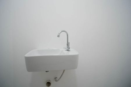 Casa à venda com 104m², 2 quartos e 2 vagasBanheiro Social