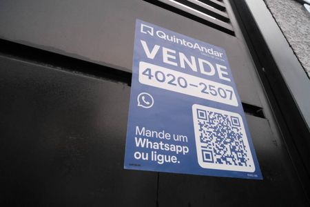 Casa à venda com 104m², 2 quartos e 2 vagasPlaquinha