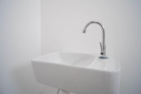 Casa à venda com 104m², 2 quartos e 2 vagasBanheiro do Quarto 1