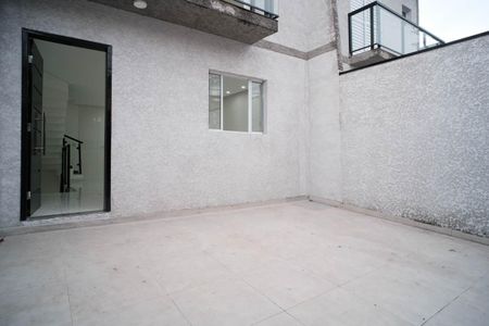 Casa à venda com 104m², 2 quartos e 2 vagasGaragem