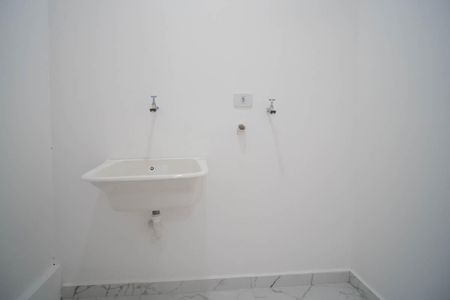 Casa à venda com 104m², 2 quartos e 2 vagasÁrea de Serviço