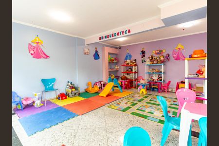 Apartamento à venda com 61m², 2 quartos e 1 vaga Apartamento à venda com 61m², 2 quartos e 1 vagaÁrea comum - Brinquedoteca