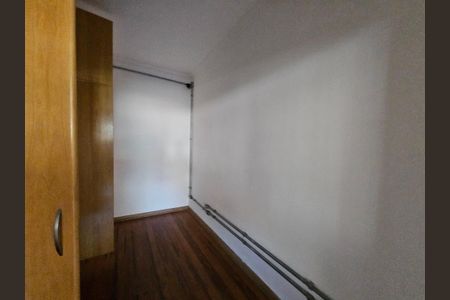 Casa à venda com 180m², 3 quartos e 2 vagasQuarto 2
