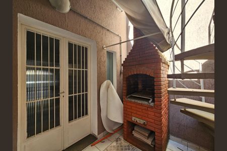 Casa à venda com 180m², 3 quartos e 2 vagasChurrasqueira