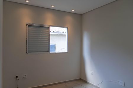 Casa à venda com 220m², 4 quartos e 5 vagasSuíte 2