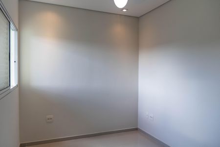 Casa à venda com 220m², 4 quartos e 5 vagasSuíte 3