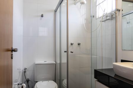 Casa à venda com 220m², 4 quartos e 5 vagasBanheiro da Suíte 3