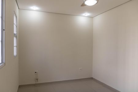 Casa à venda com 220m², 4 quartos e 5 vagasSala 3