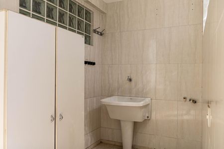 Casa à venda com 220m², 4 quartos e 5 vagasÁrea de Serviço