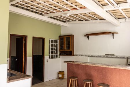 Casa à venda com 220m², 4 quartos e 5 vagasEspaço Gourmet
