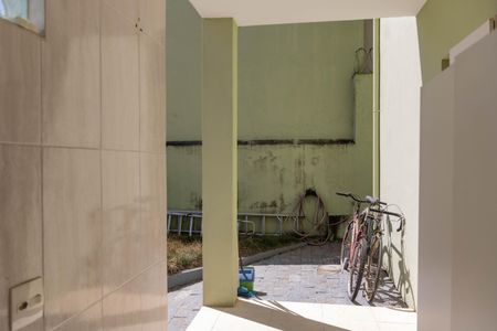 Casa à venda com 220m², 4 quartos e 5 vagasÁrea de Serviço