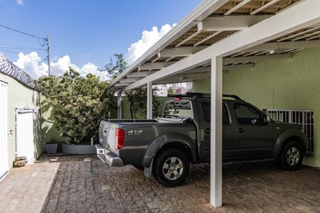 Casa à venda com 220m², 4 quartos e 5 vagasGaragem