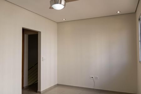 Casa à venda com 220m², 4 quartos e 5 vagasSala 3