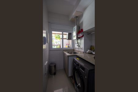 Apartamento à venda com 70m², 2 quartos e 1 vaga Apartamento à venda com 70m², 2 quartos e 1 vagaCozinha e Área de Serviço