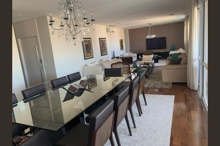 Apartamento à venda com 281m², 4 quartos e 4 vagas