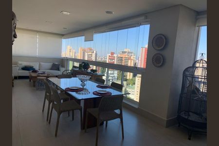 Apartamento à venda com 281m², 4 quartos e 4 vagas