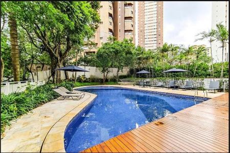 Apartamento à venda com 281m², 4 quartos e 4 vagas