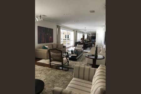 Apartamento à venda com 281m², 4 quartos e 4 vagas