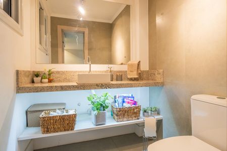 Casa de condomínio à venda com 196m², 3 quartos e 4 vagas Casa de condomínio à venda com 196m², 3 quartos e 4 vagasLavabo da sala