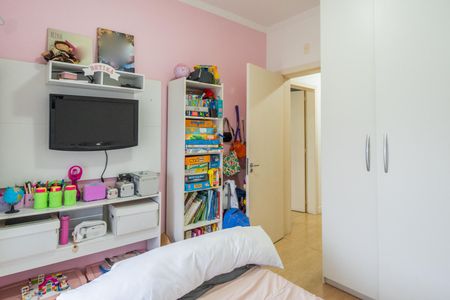 Casa de condomínio à venda com 196m², 3 quartos e 4 vagas Casa de condomínio à venda com 196m², 3 quartos e 4 vagasQuarto 2