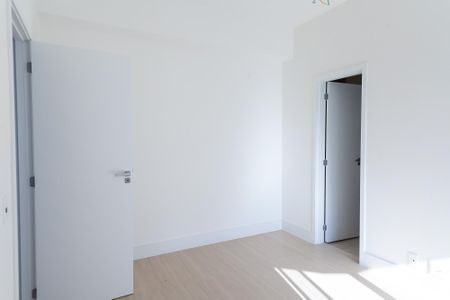 Apartamento à venda com 188m², 4 quartos e 4 vagassuite 2