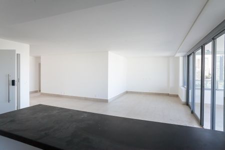 Apartamento à venda com 188m², 4 quartos e 4 vagassala