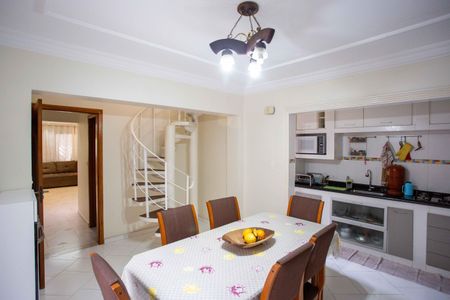 Casa à venda com 261m², 4 quartos e 2 vagasSala de Jantar