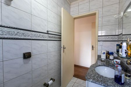 Casa à venda com 396m², 3 quartos e 2 vagasBanheiro da Suíte 1