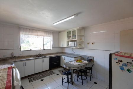 Casa à venda com 396m², 3 quartos e 2 vagasCozinha