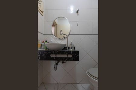 Casa à venda com 396m², 3 quartos e 2 vagasLavabo