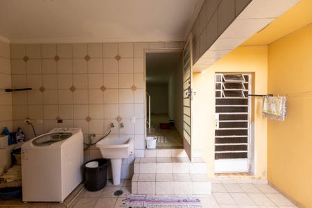 Casa à venda com 396m², 3 quartos e 2 vagasÁrea de Serviço