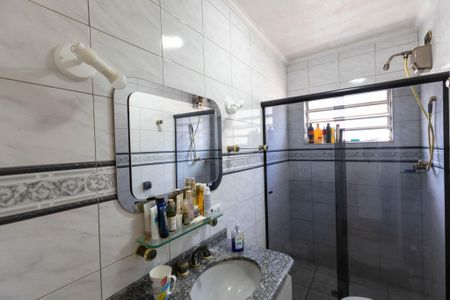 Casa à venda com 396m², 3 quartos e 2 vagasBanheiro da Suíte 1