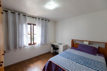 Casa à venda com 396m², 3 quartos e 2 vagasQuarto 3