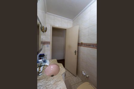 Casa à venda com 396m², 3 quartos e 2 vagasBanheiro Social