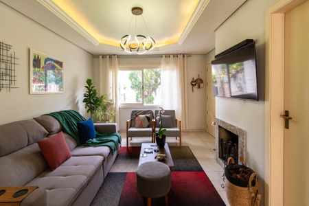 Casa para alugar com 114m², 2 quartos e 2 vagasSala