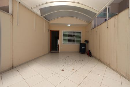 Casa à venda com 197m², 3 quartos e 4 vagasGaragem