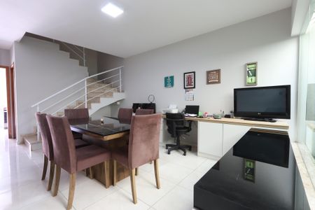 Casa à venda com 197m², 3 quartos e 4 vagasSala de Jantar