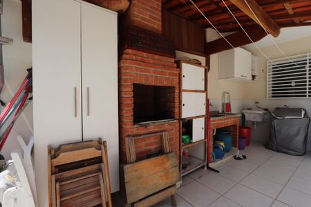 Casa à venda com 197m², 3 quartos e 4 vagasÁrea Gourmet