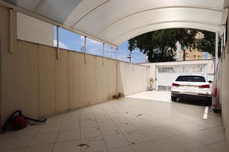 Casa à venda com 197m², 3 quartos e 4 vagasGaragem