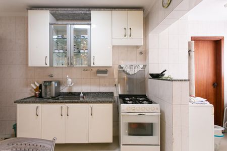 Apartamento à venda com 86m², 3 quartos e 2 vagasCozinha