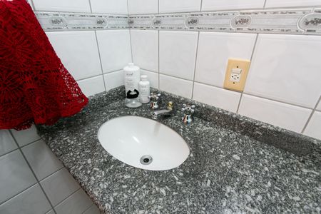 Apartamento à venda com 86m², 3 quartos e 2 vagasBanheiro da Suíte