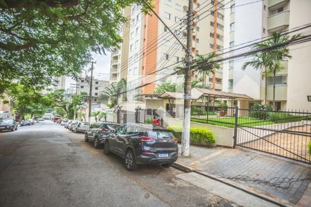 Apartamento à venda com 75m², 3 quartos e 2 vagasFachada