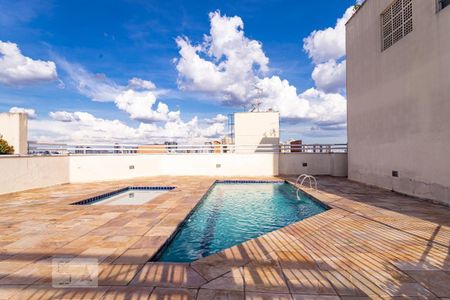 Apartamento à venda com 75m², 3 quartos e 2 vagasÁrea comum - Piscina