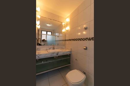 Apartamento à venda com 94m², 3 quartos e 1 vagaBanheiro da Suíte