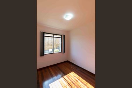 Apartamento à venda com 94m², 3 quartos e 1 vagaQuarto 2