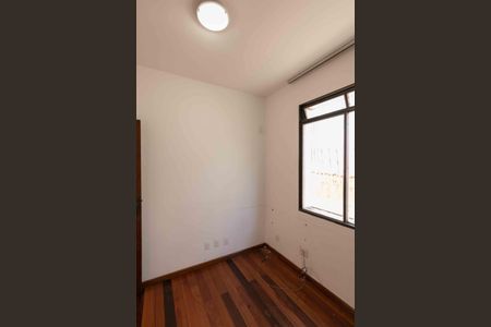 Apartamento à venda com 94m², 3 quartos e 1 vagaQuarto 1