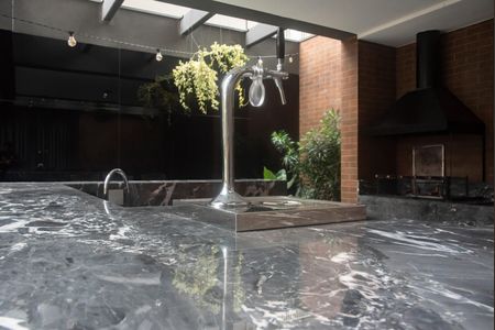 Apartamento à venda com 158m², 3 quartos e 2 vagasÁrea comum - Churrasqueira